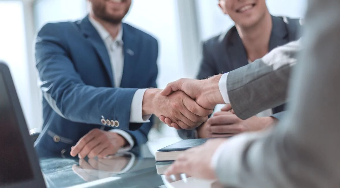 Builds Strong Customer Relationships